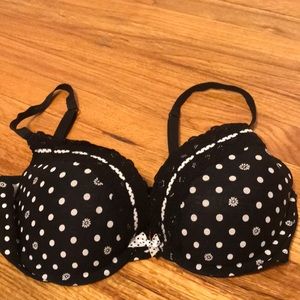 Victoria secret 36 c bra